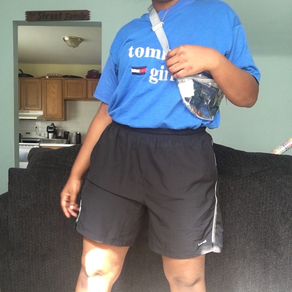 Tommy Hilfiger Tee - Picture 4 of 4